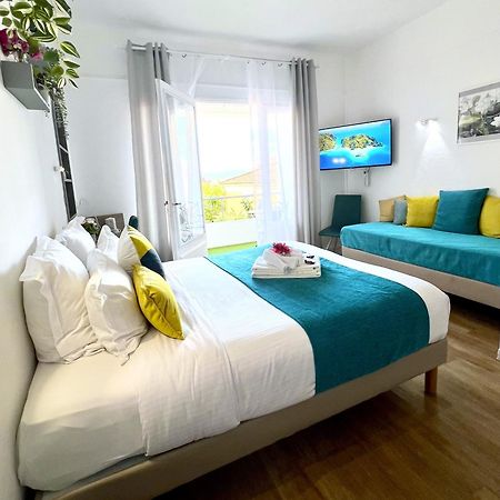 Hotel L'Escapade Le Lavandou Ngoại thất bức ảnh